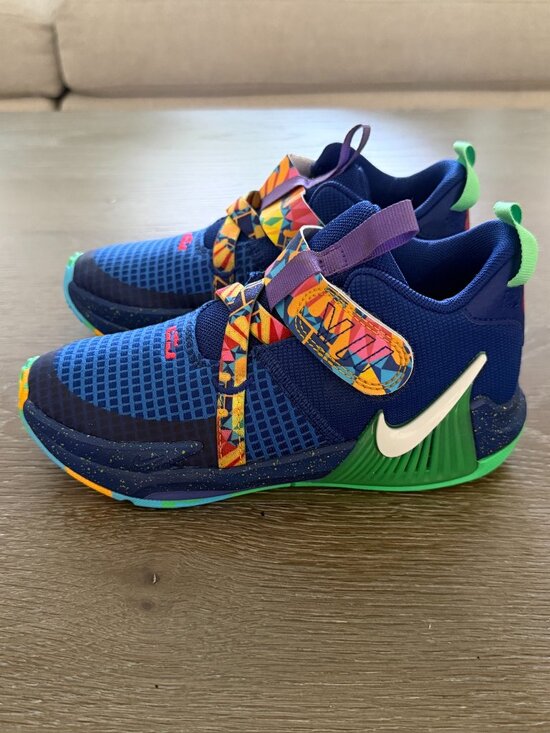 Nike Other - WORN ONCE Boys Nike LeBron Witness 7 Kaleidoscope royal blue sneakers size 1Y
